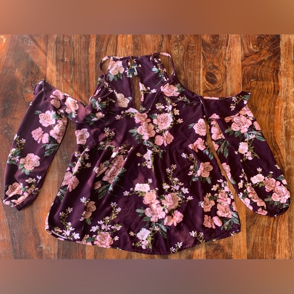 American Eagle Outfitters Tops - American Eagle Outfitters size lg